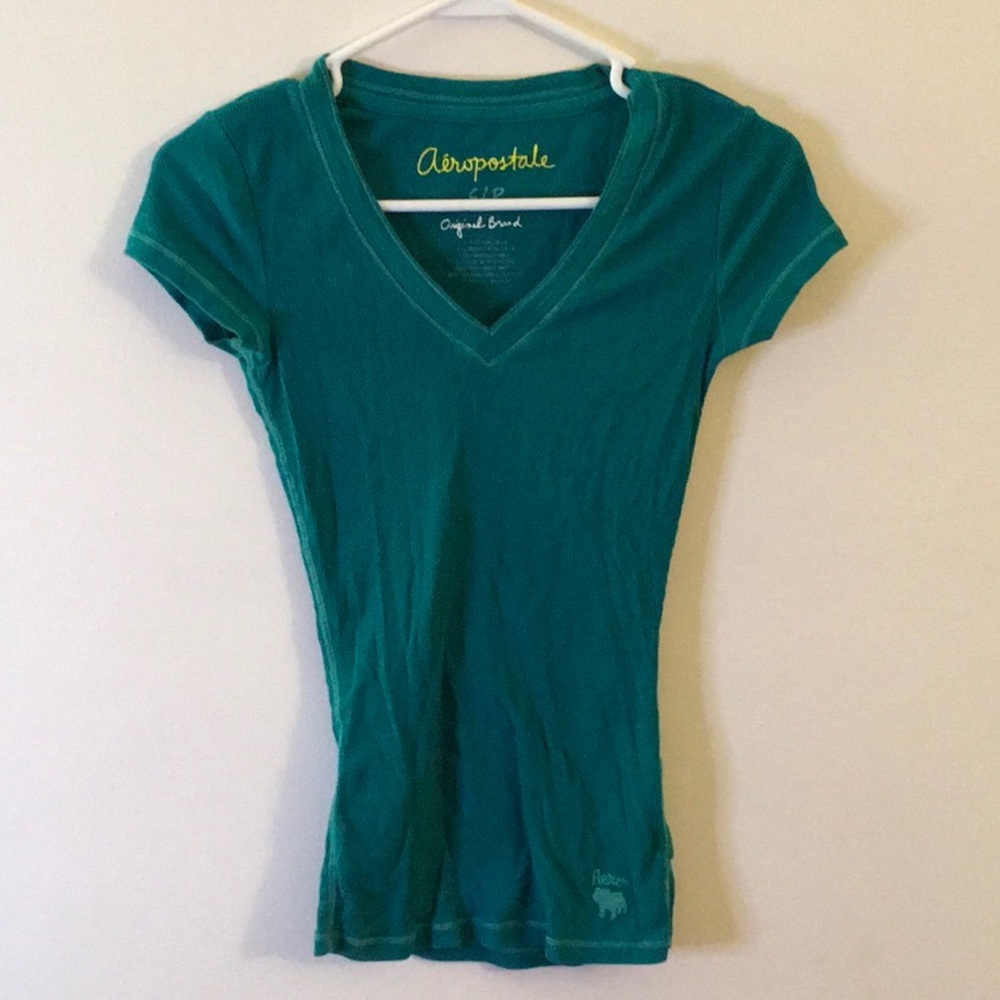Aeropostale V Neck (S)